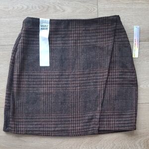 Must Have Checkered Mini Skirt in Brown